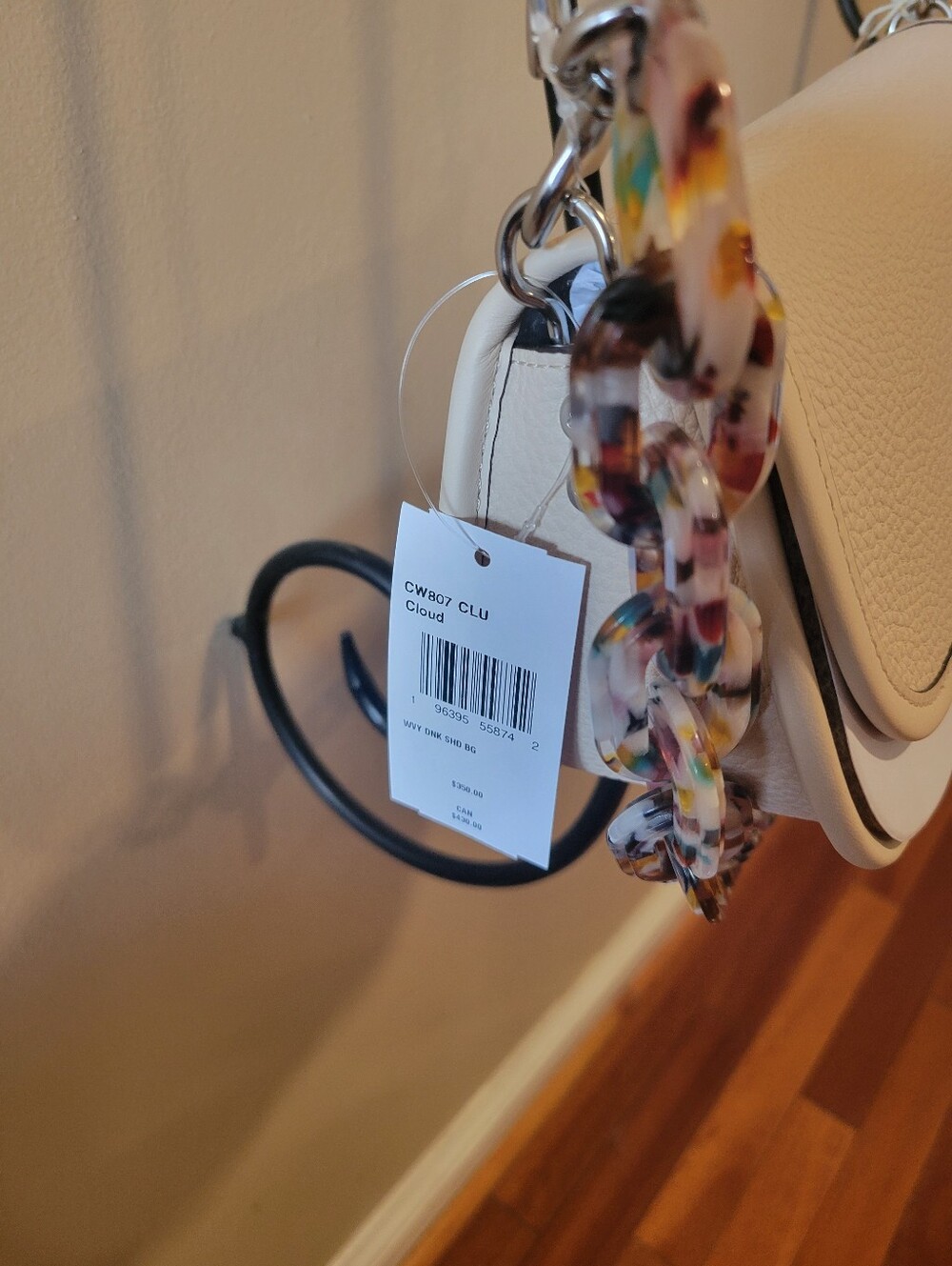 Coachtopia Wavy Dinky Chic Cream Shoulder Bag with Multicolor Chain Strap. - Picture 3 of 12